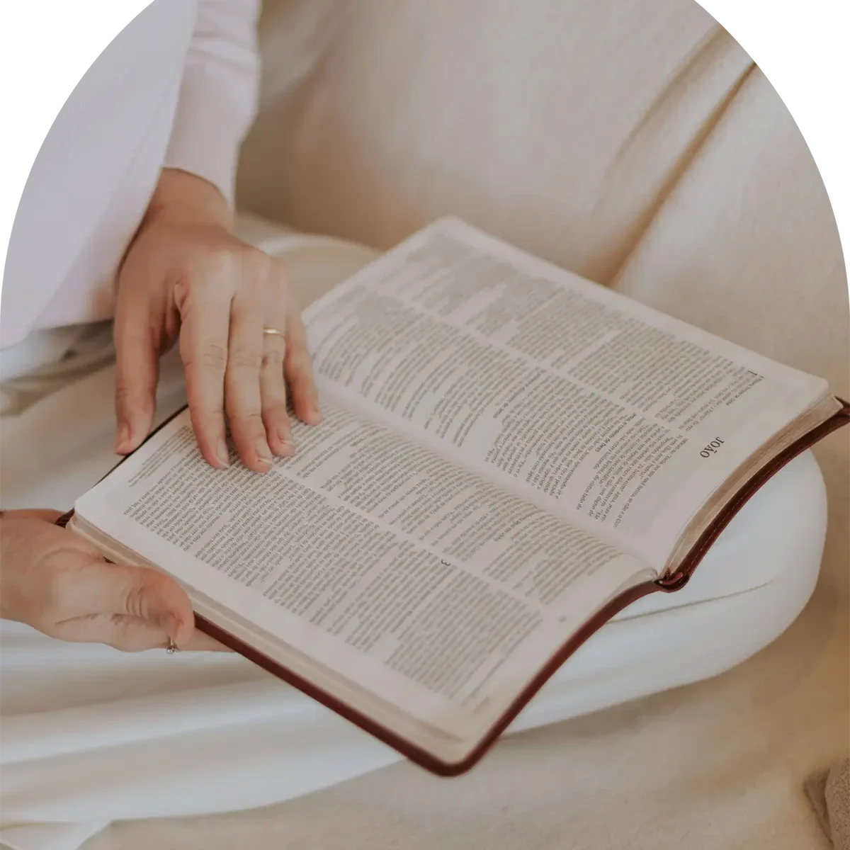 Woman reading bible arch frame